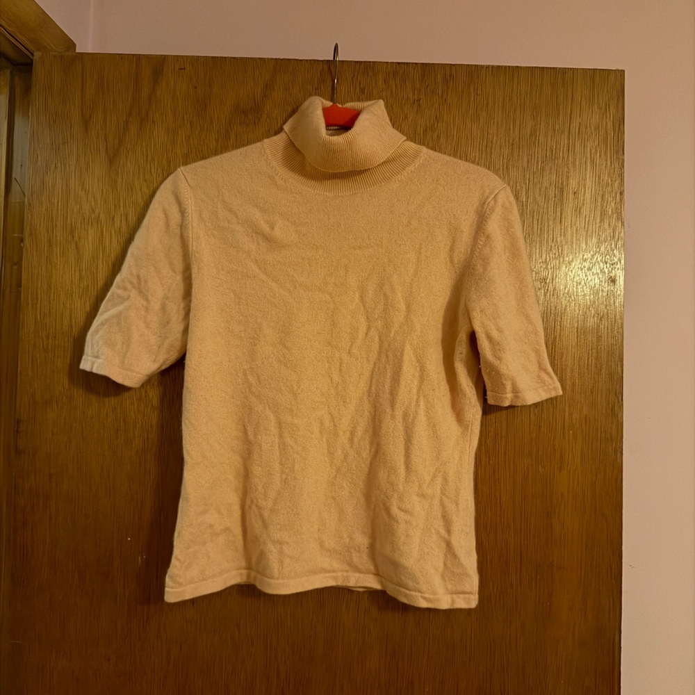 Vintage Saks 5th Avenue Blush Pink Short Sleeve Turtleneck Sweater